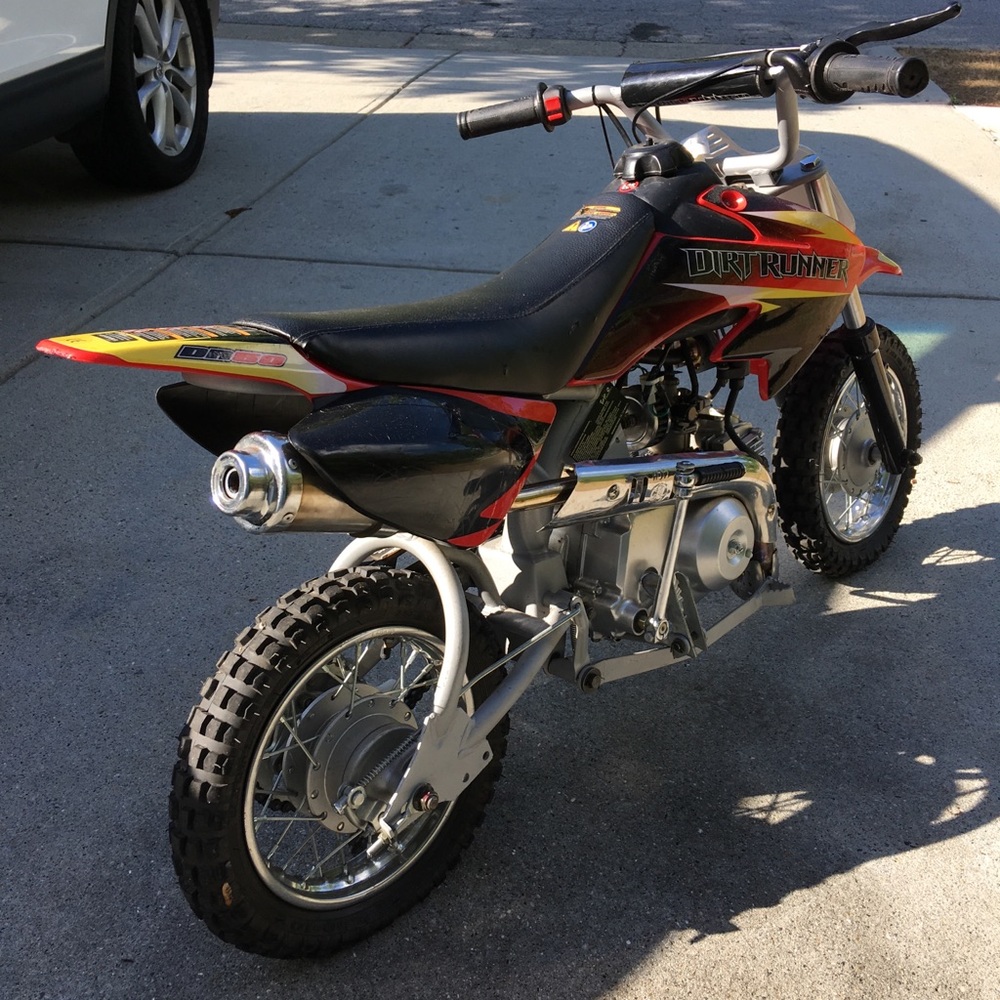 Dirt bike (Dirt runner)